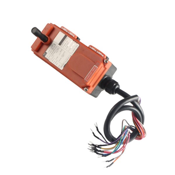 crane-remote-control--5-_5573877