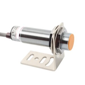 shielded-m18-pnp-and-npn-sensor--1-_1212987